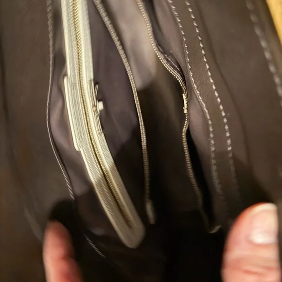 Black and White Striped Handbag Henri Bendel - Picture 8 of 14